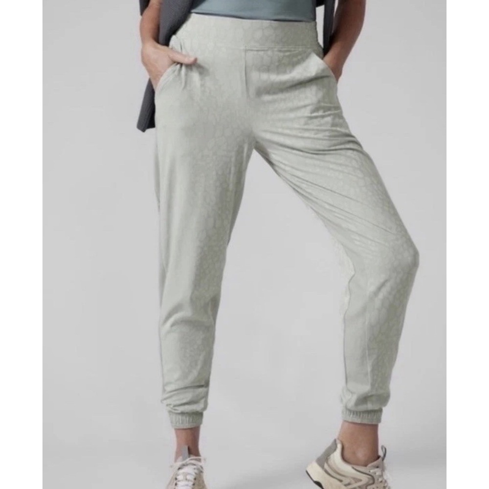 Athleta Brooklyn Lined Textured Jogger Serpentine Coast Grey Size 8 985547